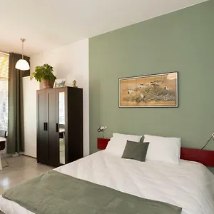 Veenkadebnb Apartment